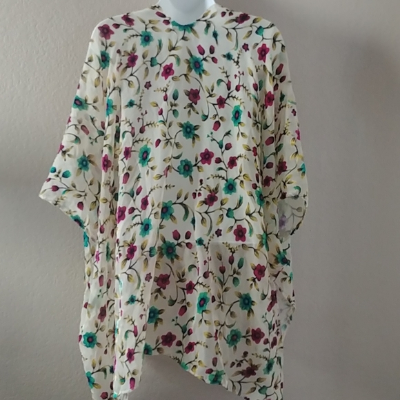 Woven Heart Floral Velvet Kimono One Size - Picture 4 of 5